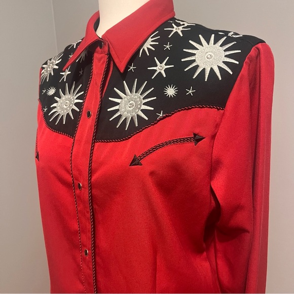 Roper Red and Black Western Shirt with Star Burst Design - Picture 6 of 13